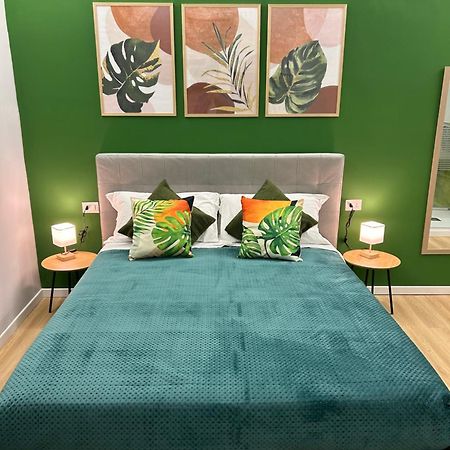 Vomero Suite And Deluxe Room B&B Napoli エクステリア 写真