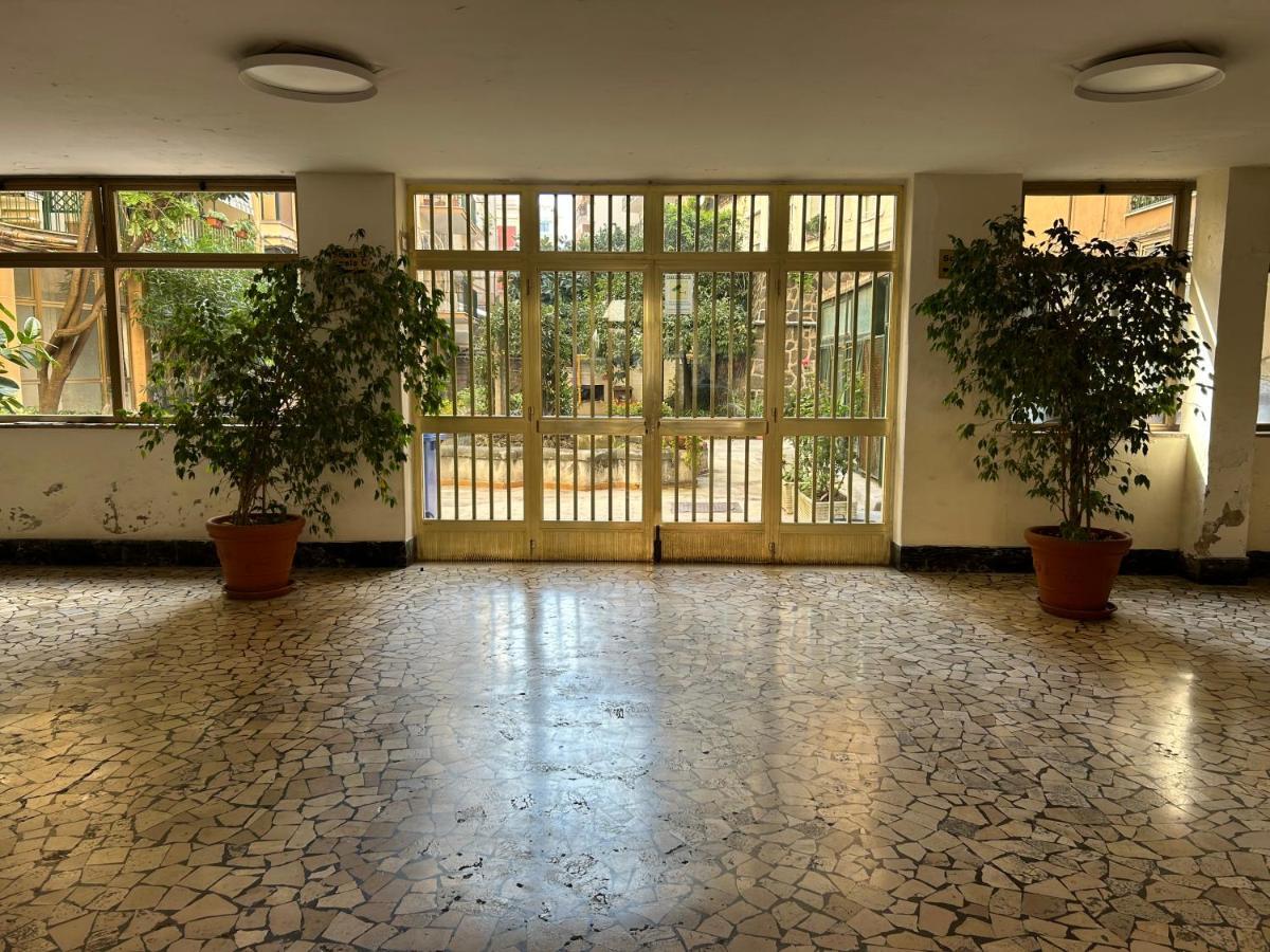 Vomero Suite And Deluxe Room B&B Napoli エクステリア 写真