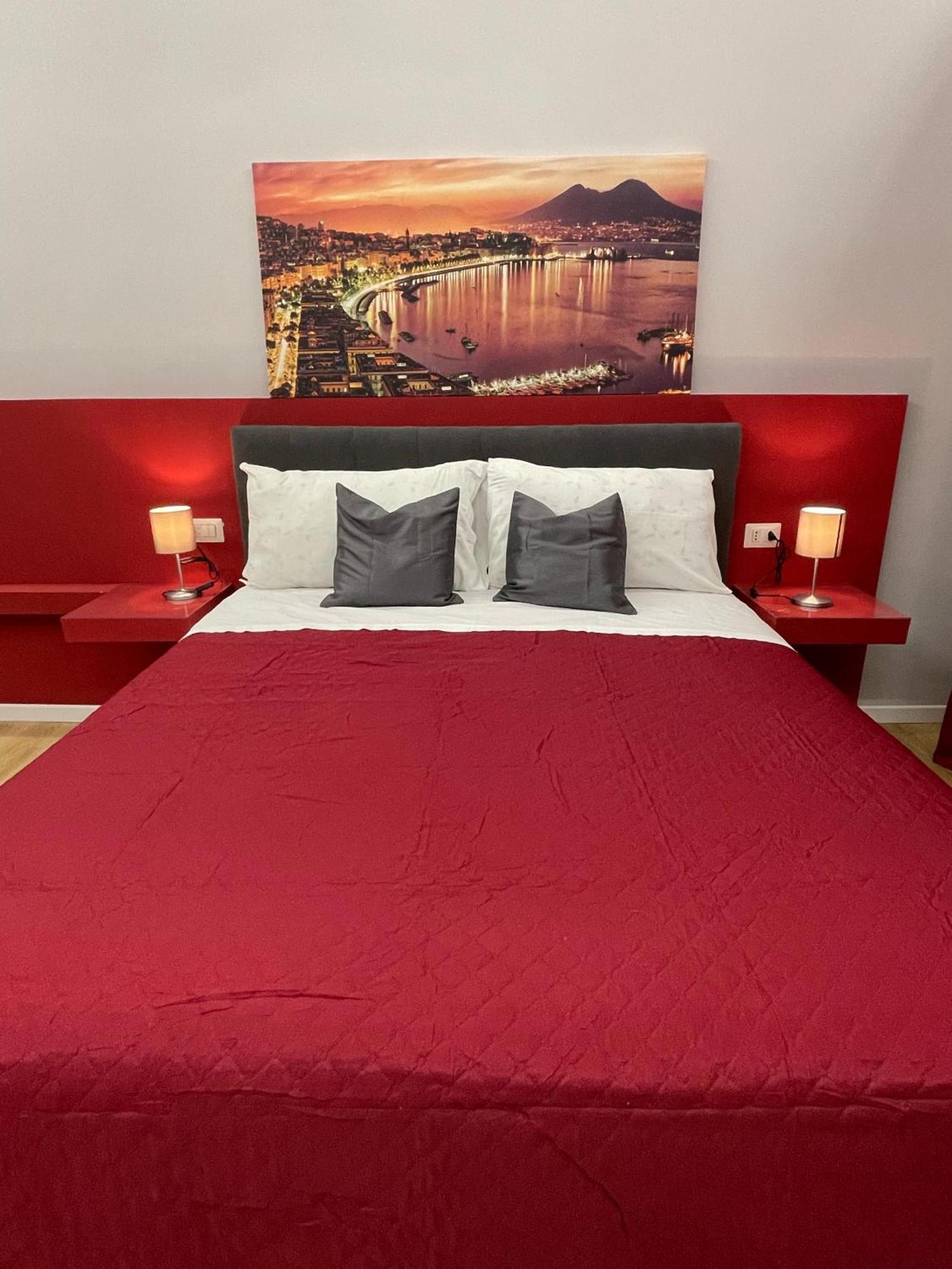 Vomero Suite And Deluxe Room B&B Napoli エクステリア 写真