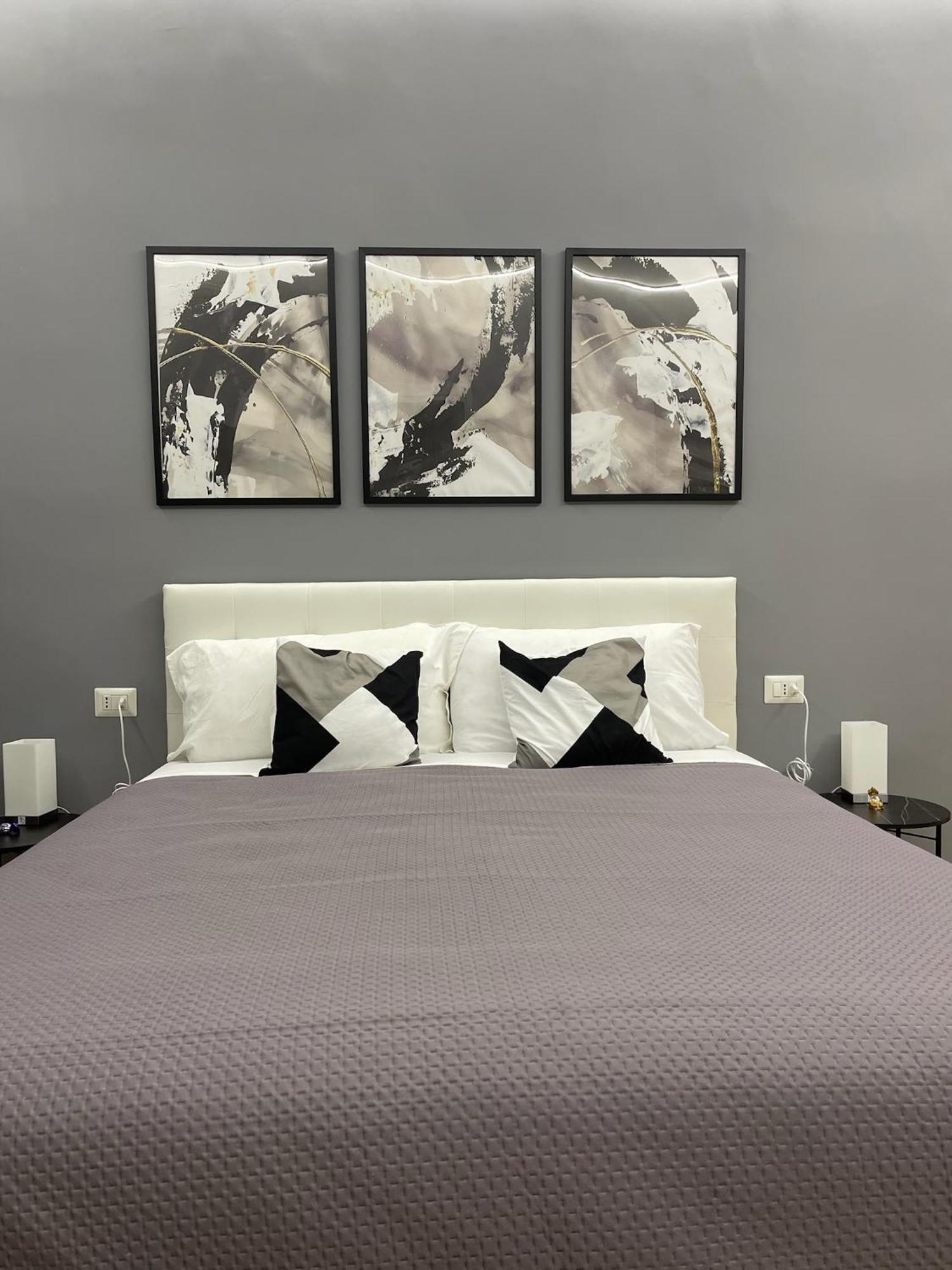 Vomero Suite And Deluxe Room B&B Napoli エクステリア 写真